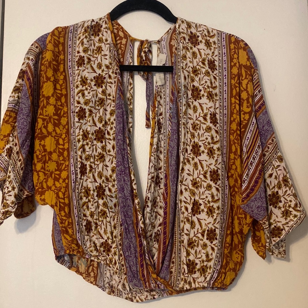 Gold and purple open front and back top